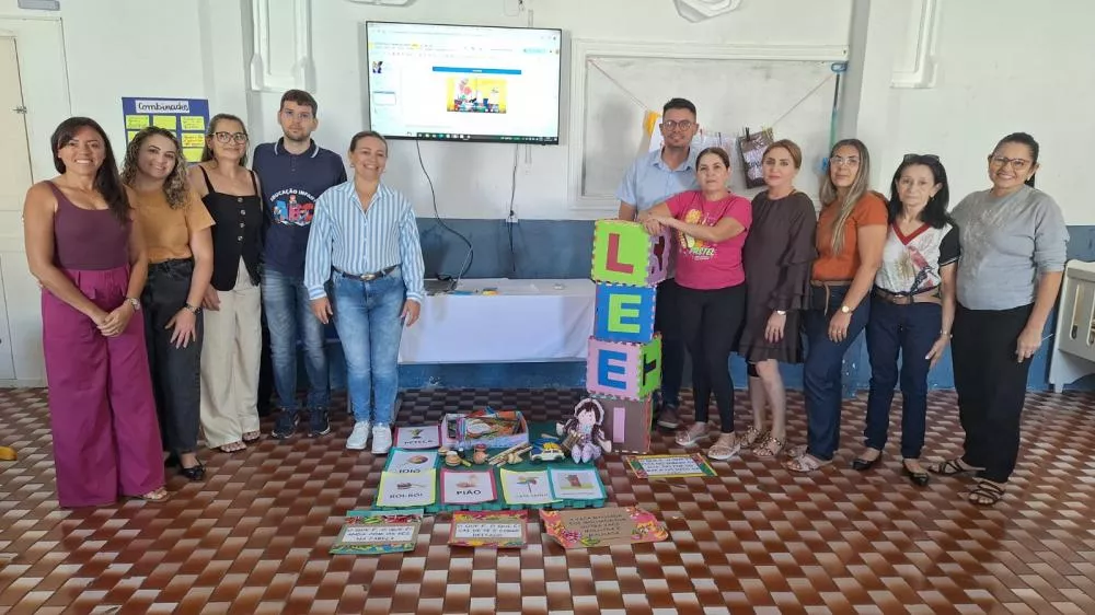 Curso Leitura e Escrita na Educação Infantil (LEEI) é ministrado em Santa Terezinha