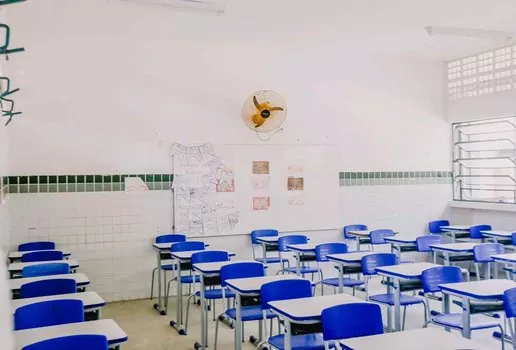 Professores da rede estadual da Paraíba paralisam atividades nesta quinta-feira (31) por erros salariais e descumprimento de direitos