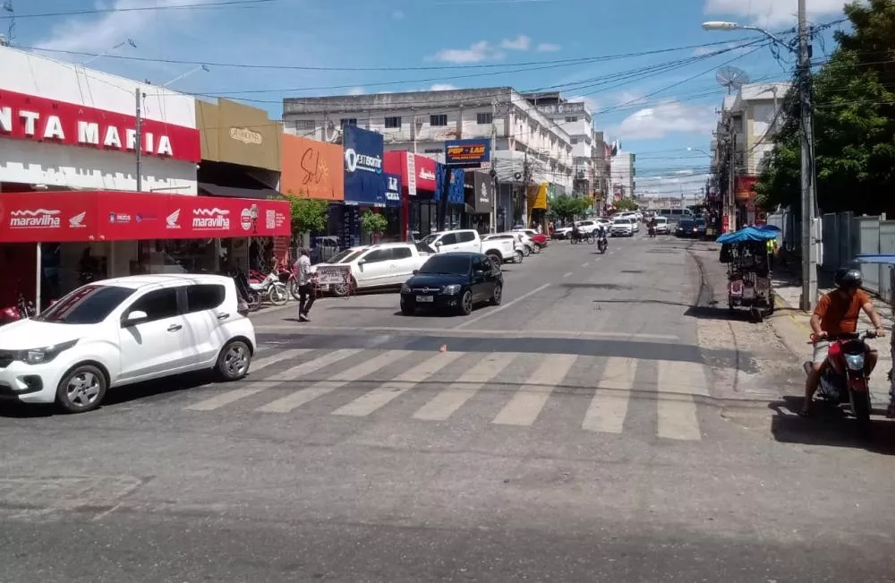 Comércio de Patos poderá abrir as portas no feriado de 5 de Agosto
