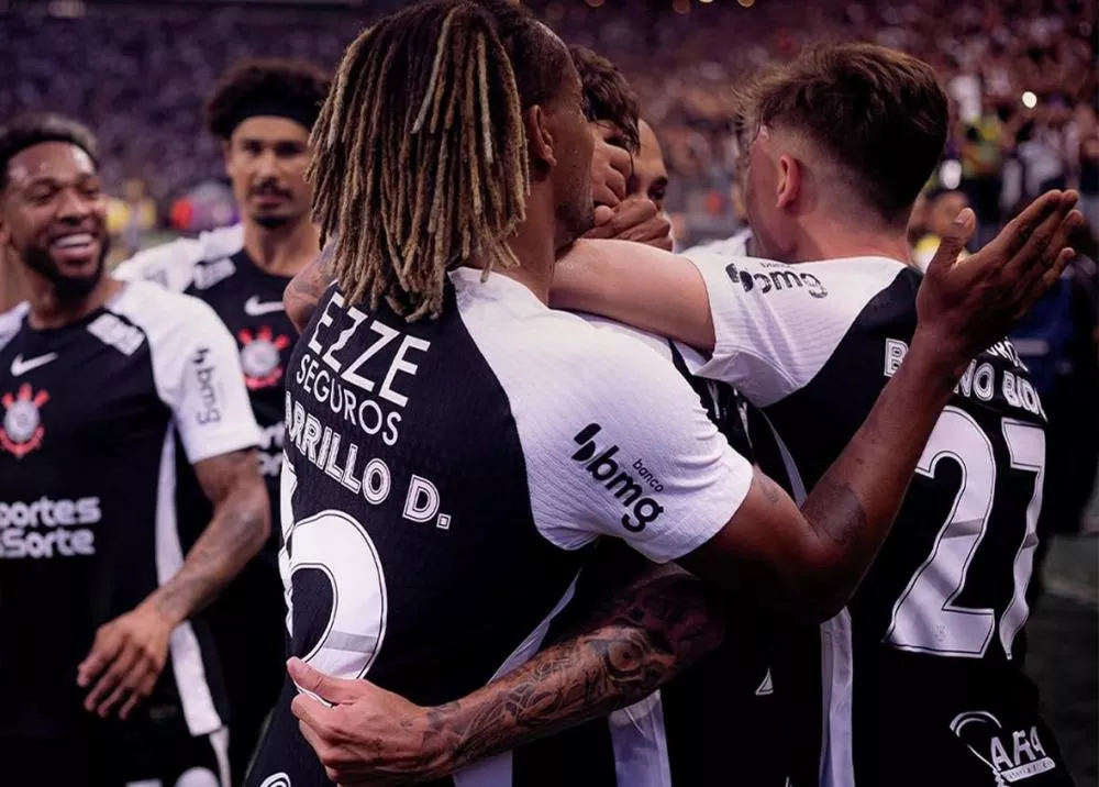 Em Dérbi quente e com expulsões, Corinthians vence Palmeiras no Allianz, avança na Copa do Brasil e volta a 'castigar' rival após Paulistão