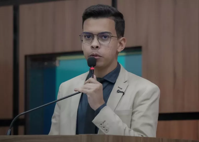 Presidente da Frente Parlamentar da Juventude, Jônatas Kaiky, defende criação de Centro de Referência para promover oportunidades, inclusão e desenvolvimento da juventude patoense