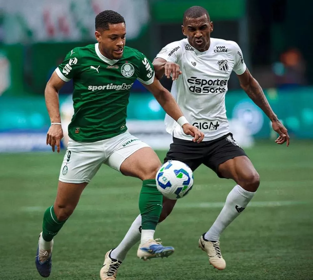 Palmeiras leva golaço, mas vira sobre o Ceará no Brasileirão e alivia pressão