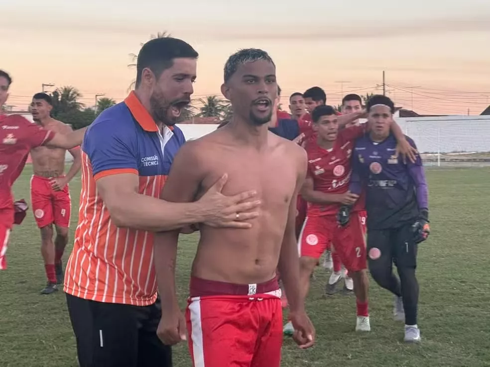 Goleiro do Esporte de Patos enaltece título do “Terror do Sertão” e projeta participação na temporada 2026 entre os profissionais