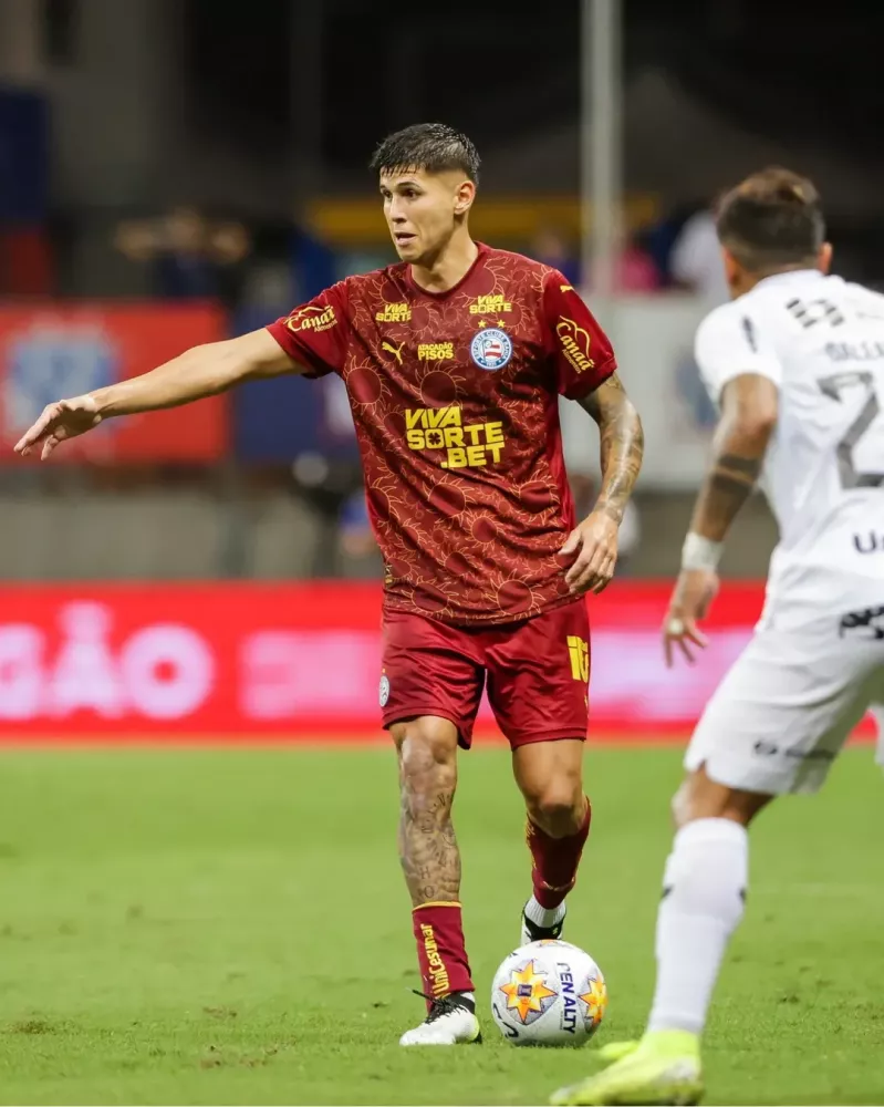 Bahia marca nos acréscimos contra o Ceará e encara a zebra Confiança na final da Copa do Nordeste