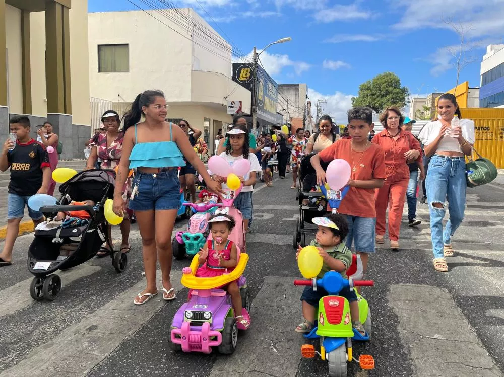 Semana do Bebê é encerrada com Passeata em Patos e reforça importância da vacinação