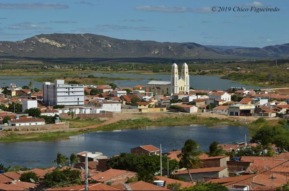  Santa Luzia sedia I Encontro de Capacitação para Legislativos Municipais no dia 9 de setembro
