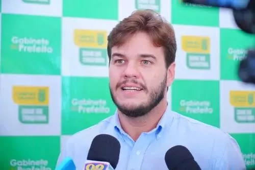 Eleições 2026: Prefeito de Campina Grande comenta possibilidade de votar em Nabor Wanderley para senador 