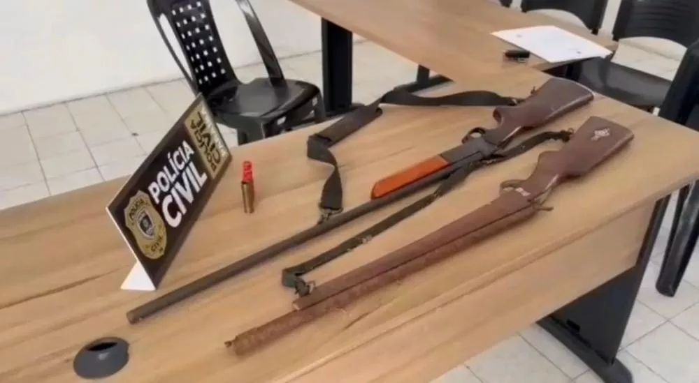 Polícia Civil realiza operação em São Domingos e apreende armas e munições