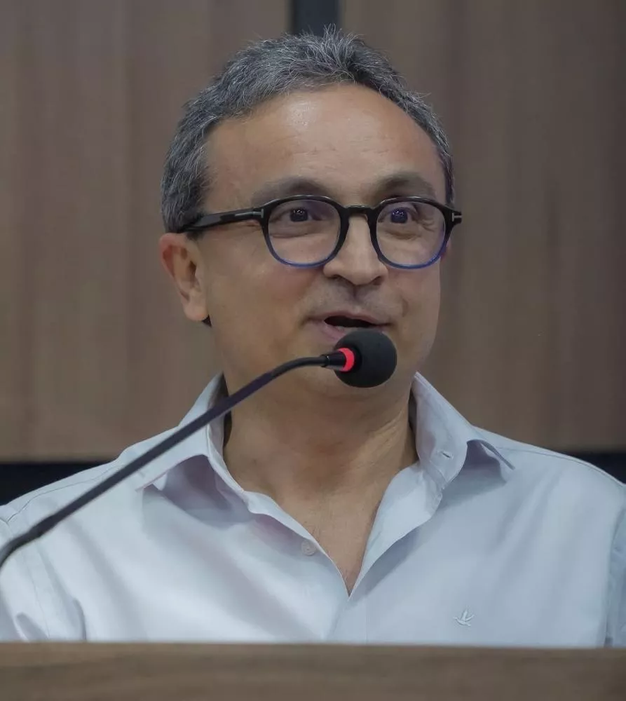 Juiz Ely Jorge Trindade participa de homenagem aos 75 anos da Rádio Espinharas e relembra legado do pai, Virgílio Trindade