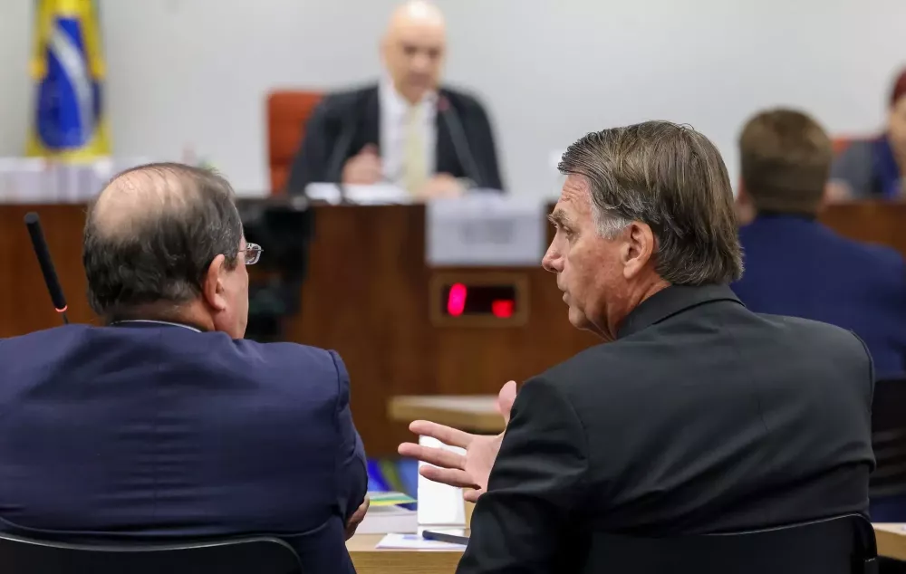 Bolsonaro não irá ao STF no primeiro dia de seu julgamento