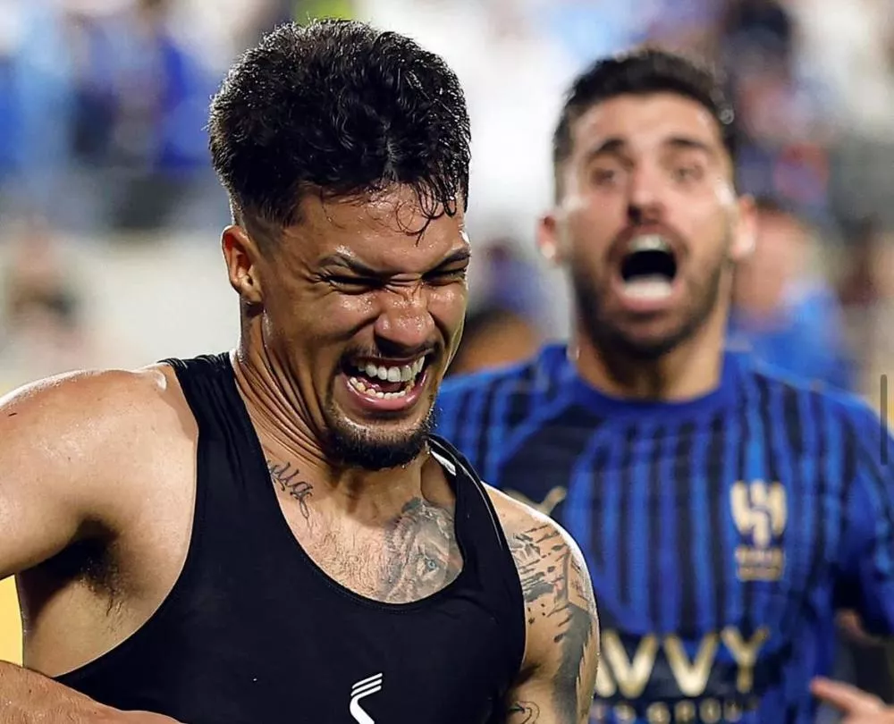 São Paulo vê valores subirem, e negócio por Marcos Leonardo mela