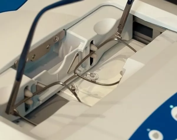 Guimarães Óticas apresenta GT7000, equipamento que reduz prazos de entrega e garante ainda mais qualidade em Patos