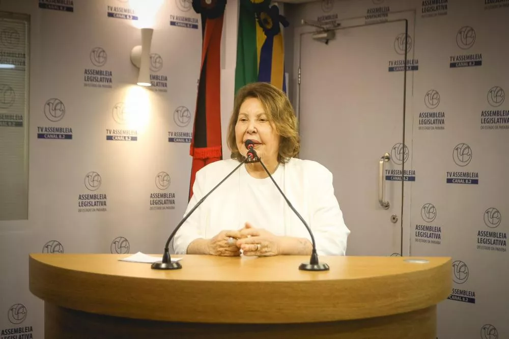 Francisca Motta aprova projeto que incentiva empreendedorismo para mães atípicas