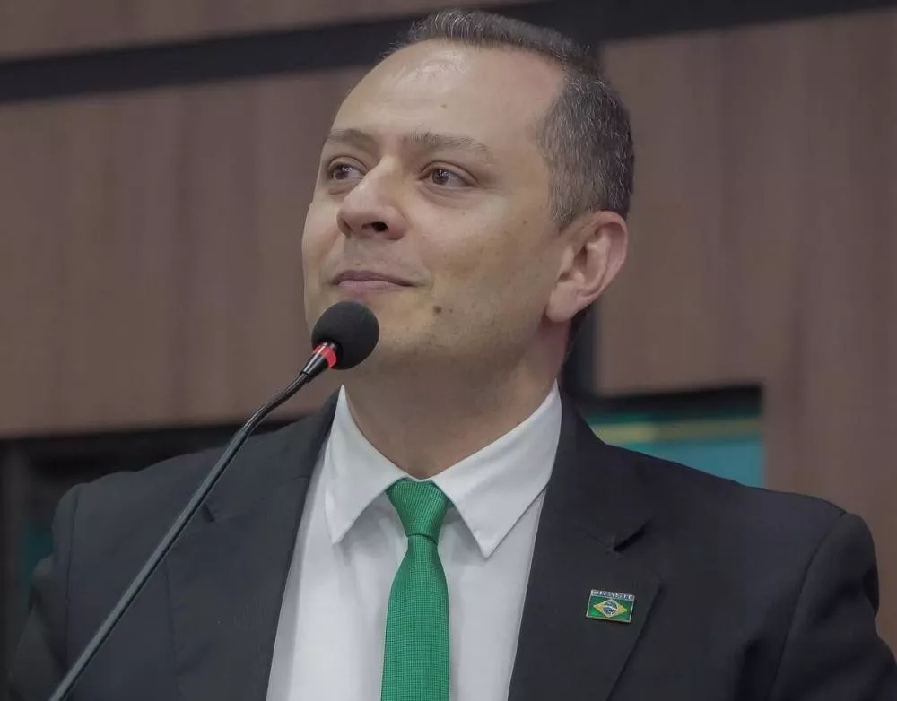 Vereador Josmá Oliveira defende oferta de cursos técnicos para formação profissional em Patos