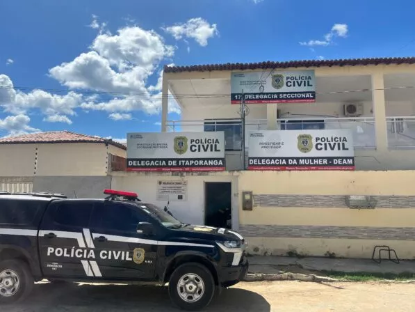 Polícia Civil prende homem em Itaporanga acusado de aplicar golpes de estelionato com documentos falsos; ex-companheira foi uma das vítimas