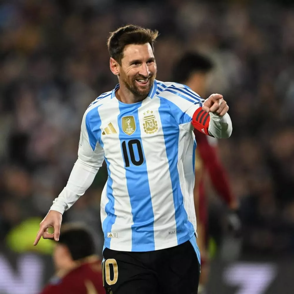 Em noite emocionante, Messi marca dois, e Argentina se despede de sua torcida com vitória sobre a Venezuela