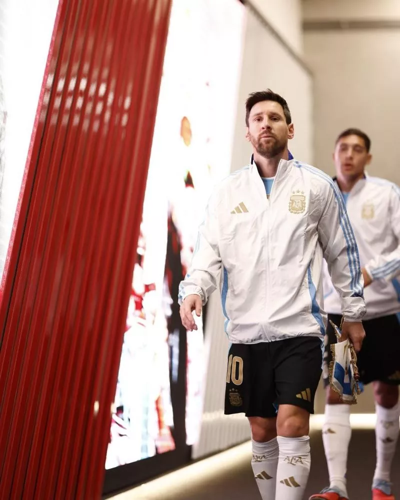 Messi alerta para situação física e admite ser dúvida para Copa do Mundo: 'O mais lógico é que não jogue'