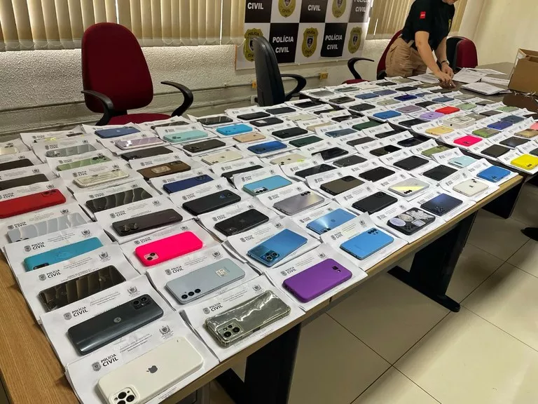 Câmara aprova projeto que aumenta pena para receptação de celular