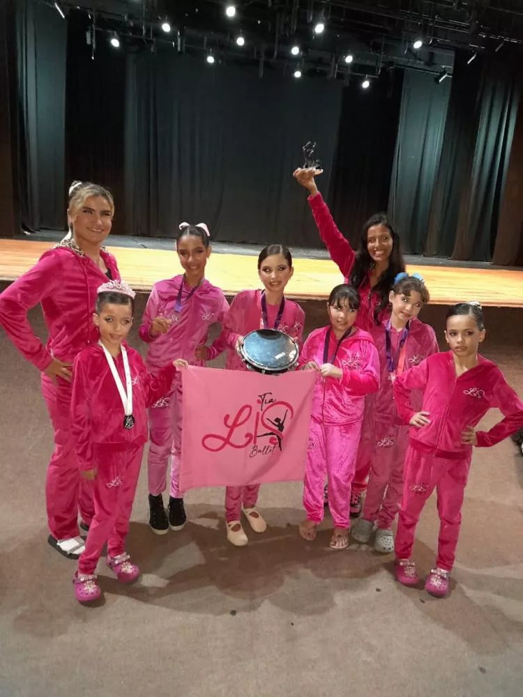 Bailarinas de Patos conquistam medalhas no Festival de Arte e Cultura em Campina Grande