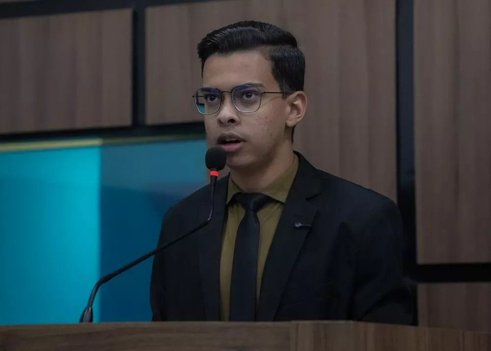 Câmara aprova PL do vereador Jônatas Kaiky que institui a Semana de Combate à Exposição Indevida e à Adultização de Crianças e Adolescentes na Internet, em Patos