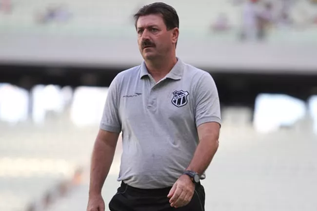 Leandro Campos é o novo técnico do Sousa