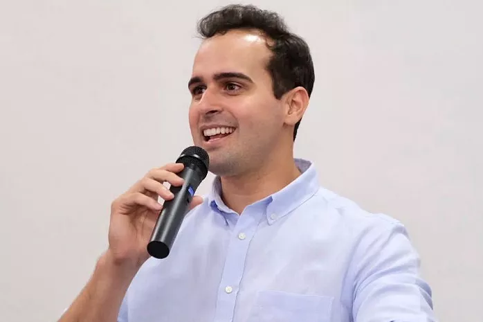 Lucas Ribeiro afirma que candidatura do governo contará com o apoio de 180 prefeitos da Paraíba