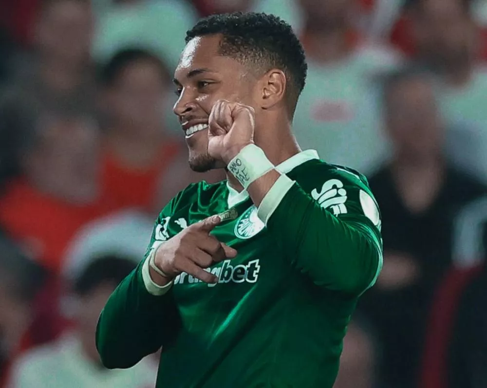 Palmeiras faz 1º tempo avassalador, vence River Plate em pleno Monumental e larga na frente nas quartas da Libertadores