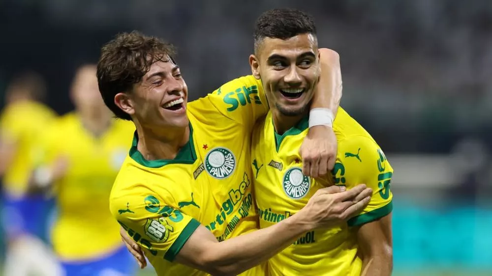 Palmeiras atropela o Fortaleza com dois de Andreas Pereira e dorme vice-líder do Brasileirão