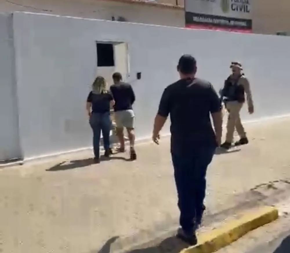 Adolescente é apreendido após furtar dinheiro de loja no centro de Pombal