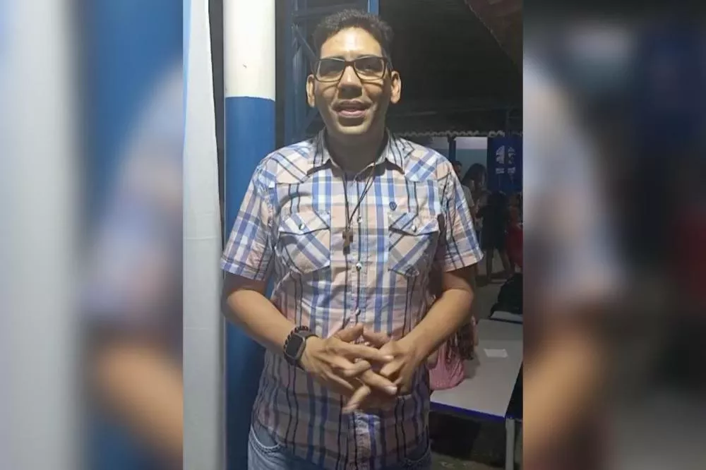 Professor Ronaldo Leite apresenta proposta de lei para ampliar a acessibilidade de pessoas surdas em autoescolas de Patos