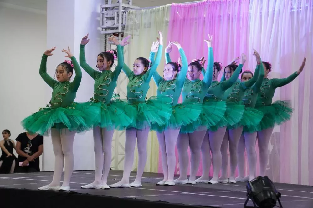 3ª Festa da Bailarina celebra a força do sertão e a delicadeza do balé em Patos