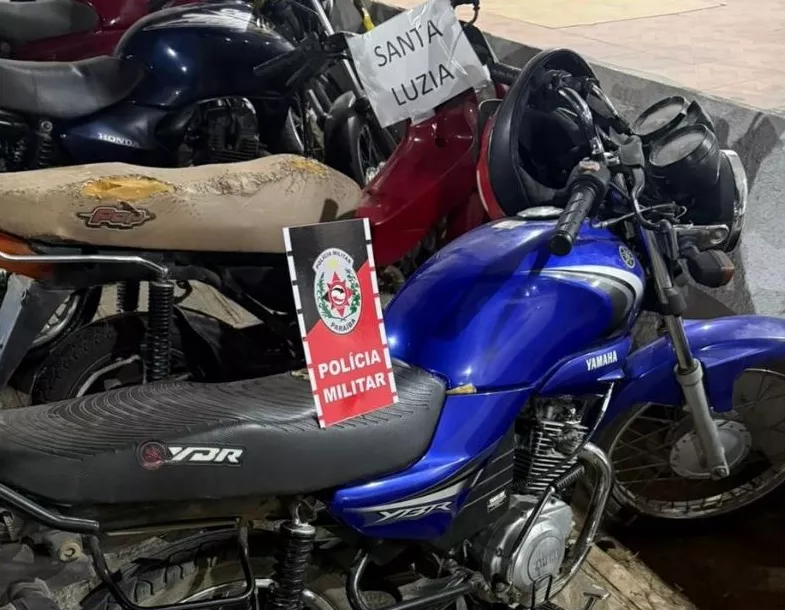 Polícia Militar recupera motocicleta com restrição de roubo no bairro do Jatobá, em Patos