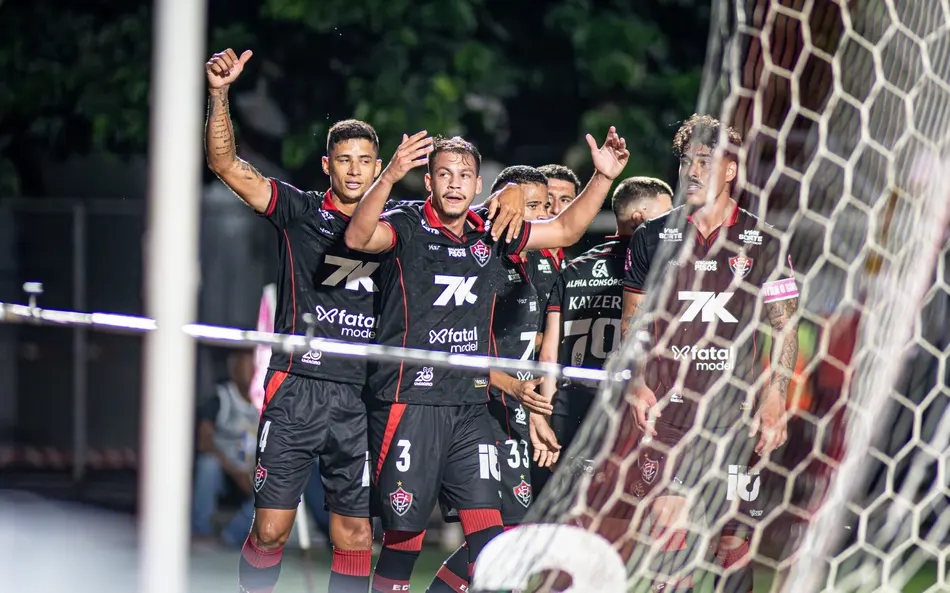 Vitória bate o Ceará e ganha fôlego na luta contra o rebaixamento