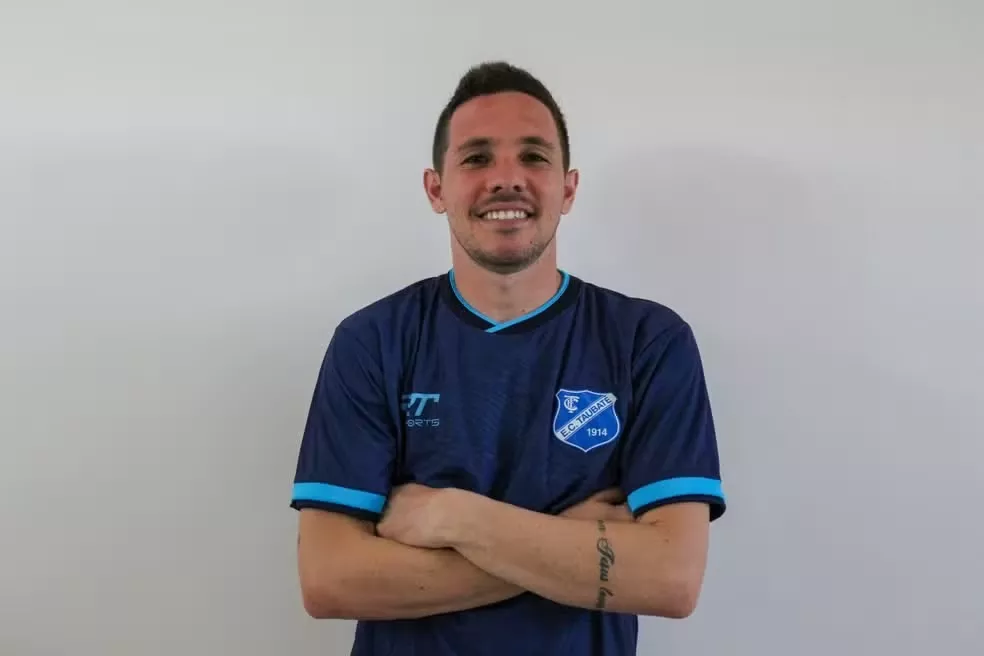 Campinense reforça defesa com lateral-esquerdo Fernando Júnior, ex-Botafogo-PB e Taubaté