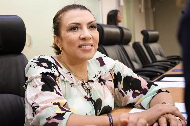 Cida Ramos diz que PT se mantém aberto à diálogo com Cícero Lucena