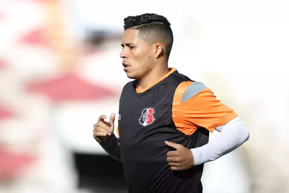 Campinense confirma Augusto Potiguar, ex-Santa Cruz, como 1º reforço para a lateral direita