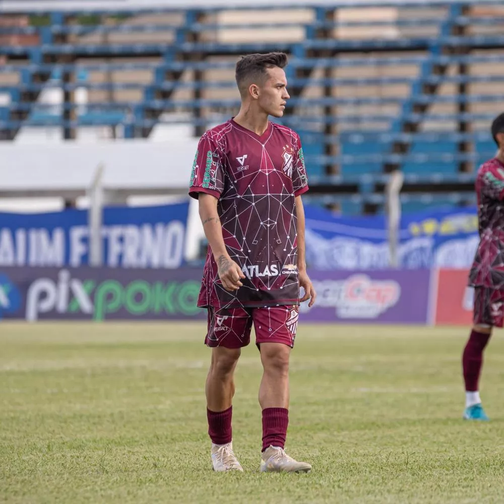 Nacional de Patos anuncia meio-campista Renê Alves e chega a 7 reforços confirmados para o Campeonato Paraibano 2026