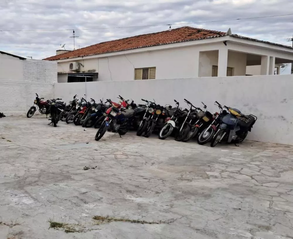 Delegacia de Santa Luzia conclui mutirão e libera depósito com mais de 50 motocicletas