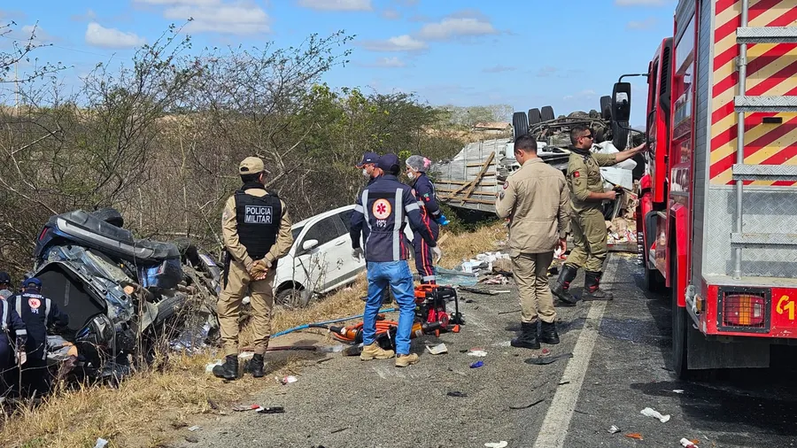 Três vítimas do acidente na BR-230, em Soledade, seguem internadas no Hospital de Trauma de Campina Grande