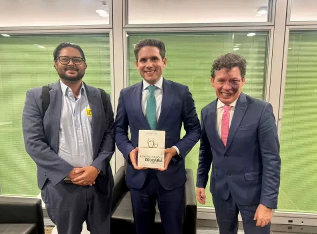 Franqueado do Cartão de TODOS de Patos-PB apresenta modelo de Administração Solidária ao Presidente da Câmara dos Deputados, Hugo Motta, em Brasília 