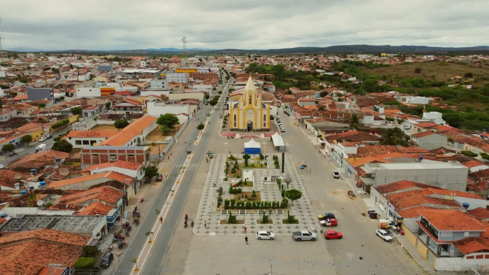 MPPB investiga possível irregularidade em salário da esposa do vice-prefeito de Barra de Santana, que receberia sem trabalhar