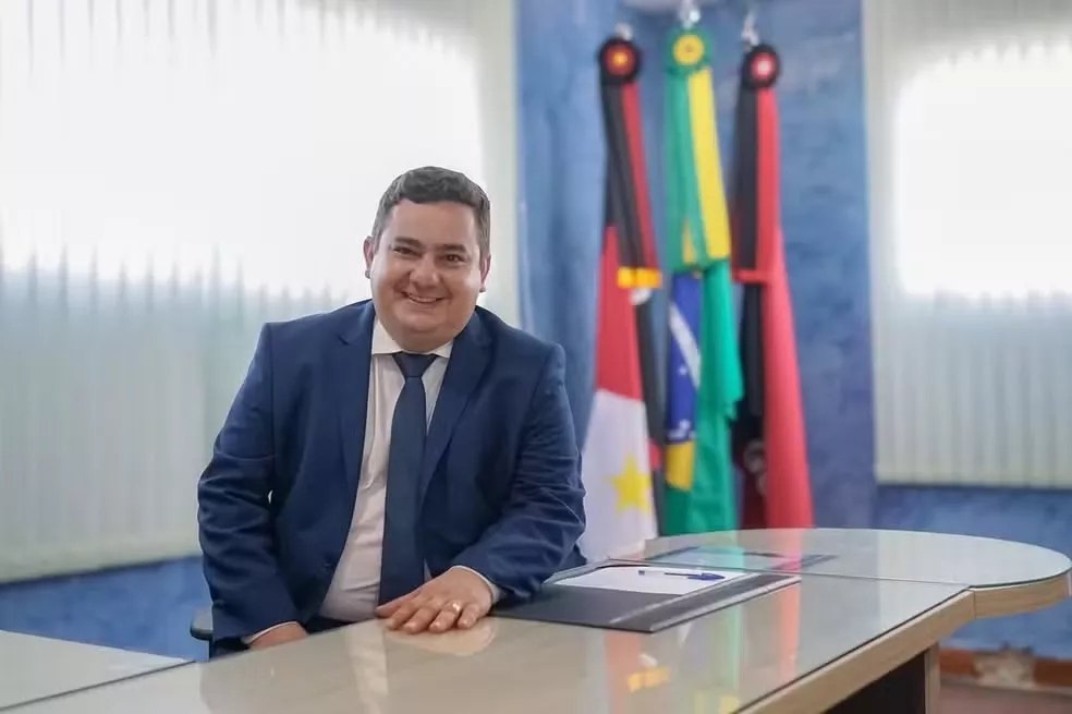 Prefeito de Jacaraú, na PB, passa formalmente a ser investigado no caso da morte de vereador Peron Filho
