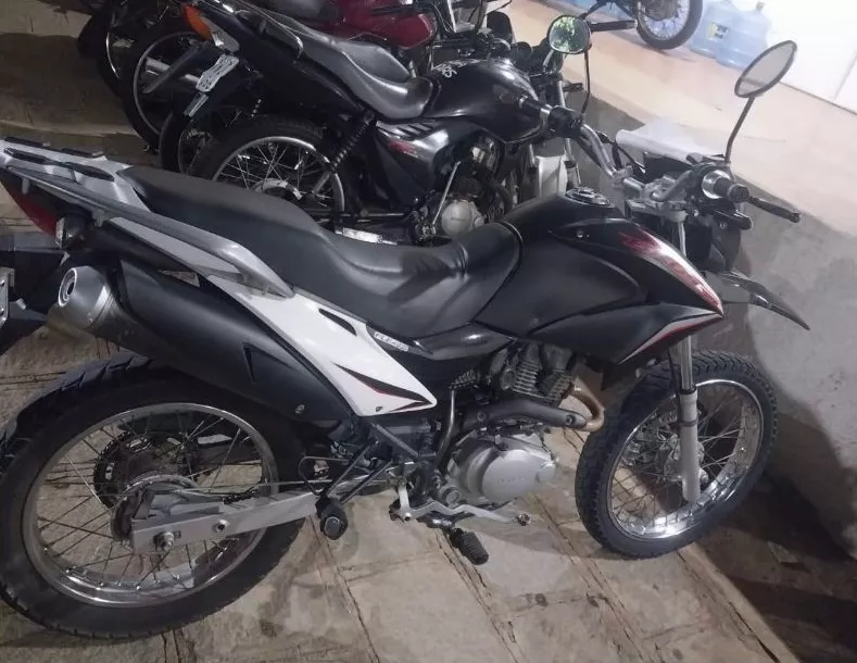 Polícia Militar apreende motocicleta com sinais de adulteração durante patrulhamento em Malta