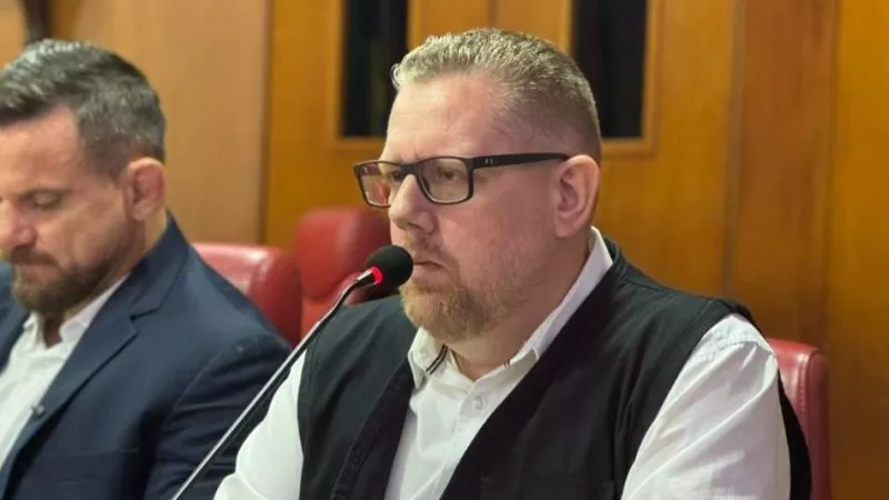 Justiça manda secretário do Procon-JP apagar postagens pessoais sobre ações do órgão e proíbe novas divulgações