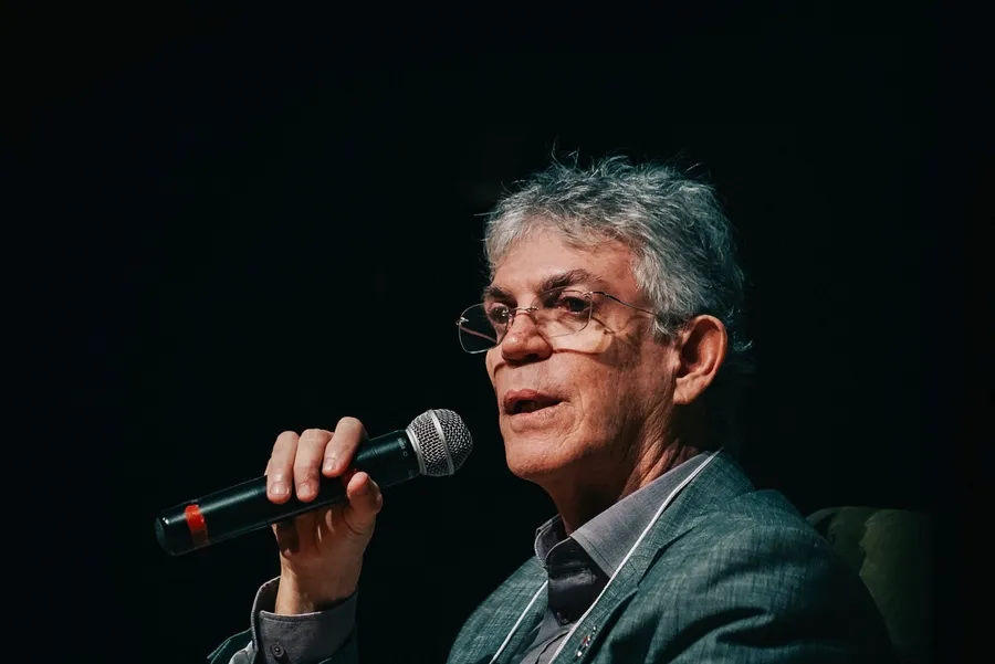 PGR recorre ao STF contra decisão de Gilmar Mendes que trancou ação da Operação Calvário contra Ricardo Coutinho