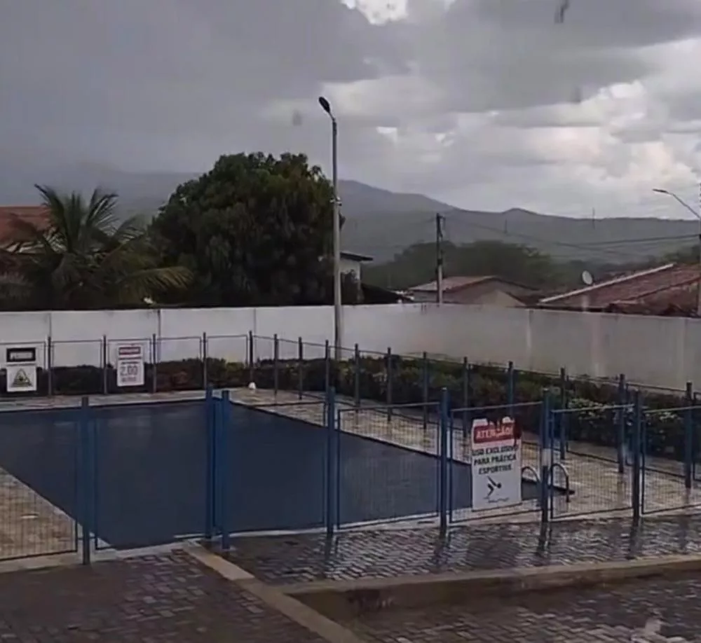 Quixaba surpreende e se distancia das demais cidades do regional de Patos no acumulado de chuvas do ano