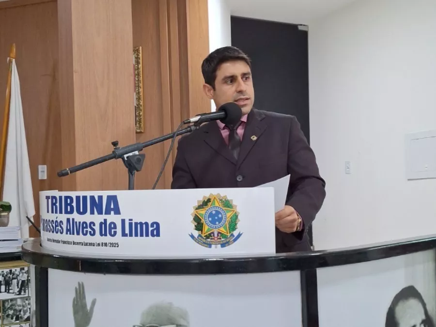 Vereador Dr. Moizés Segundo apresenta requerimento para construção de uma nova creche em Santa Terezinha