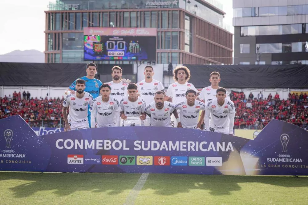 Sem Neymar e Gabigol, Santos é surpreendido pelo Deportivo Cuenca e estreia com derrota na Sul-Americana
