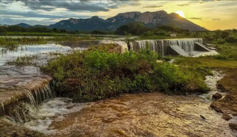 São José de Espinharas registra forte chuva e ultrapassa 650 mm no acumulado em 2026