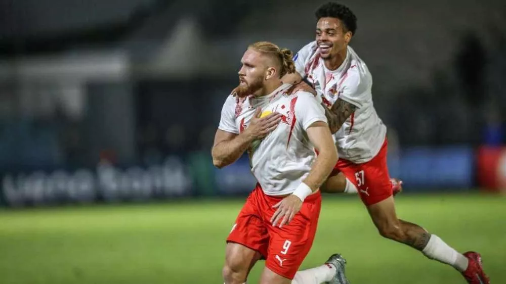 Isidro Pitta marca no último lance, Red Bull Bragantino vira sobre Blooming e vence a primeira na Sul-Americana